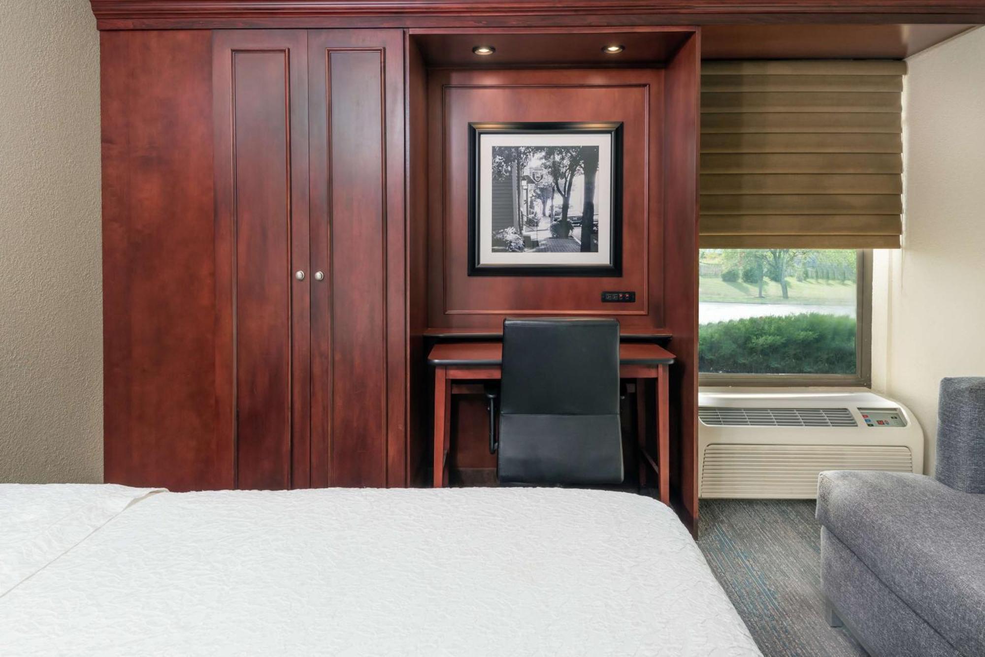 Hampton Inn By Hilton Indianapolis-South Southport Extérieur photo